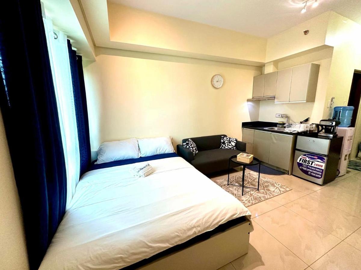 Modern Condo Living In Makati มะนิลา ภายนอก รูปภาพ