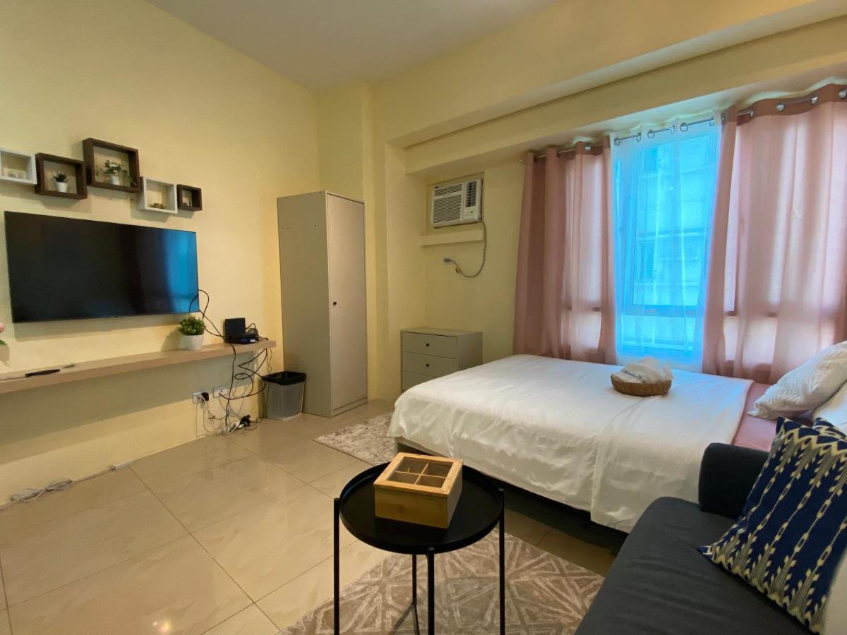 Modern Condo Living In Makati มะนิลา ภายนอก รูปภาพ